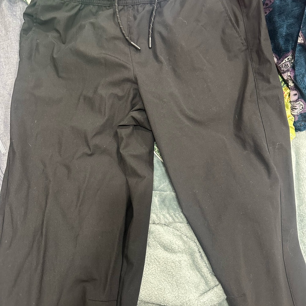 Men's Motion Black Joggers